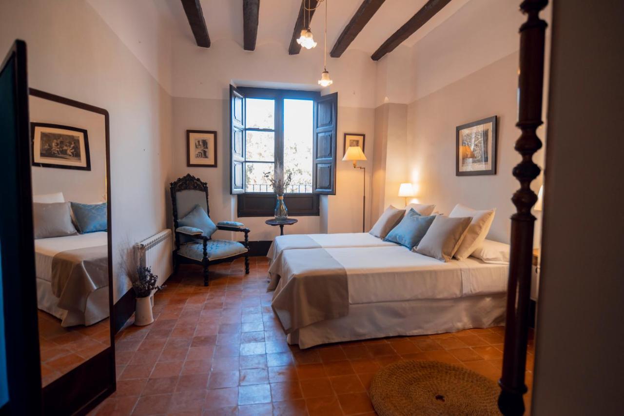 Castell Granadella Hotel L'Ampolla Bagian luar foto